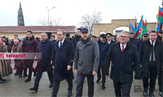  Ərdoğanın oğlu Gəncədə Şəhidlər xiyabanında... - Foto  