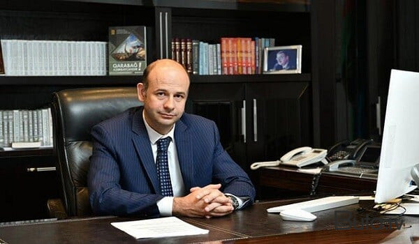  Yeni sədrdən tapşırıq: Qohumlar bir yerdə işləyə bilməyəcək  