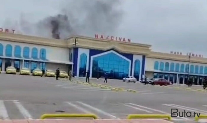  İran dronu Naxçıvan aeroportuna düşdü - Anbaan video 