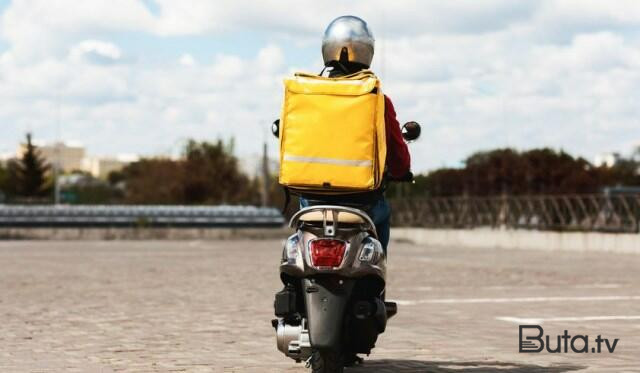  Bakıda moped divara çırpıldı, sürücü öldü  