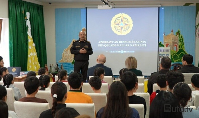  FHN 3 saylı Uşaq evi sosial xidmət müəssisəsində təlim keçirdi  