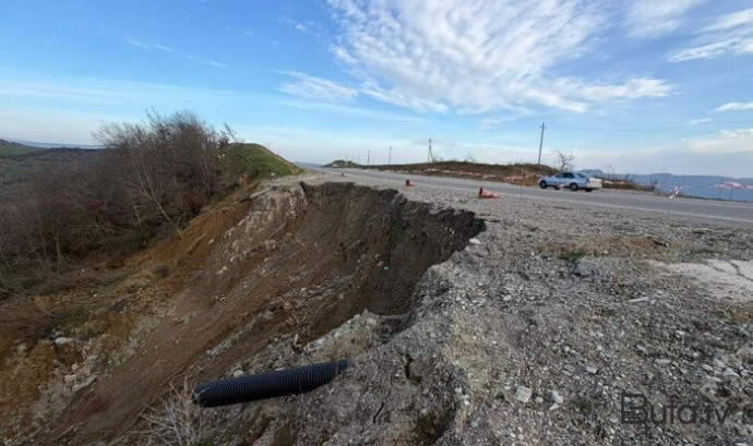  Muğanlı-İsmayıllı yolunda daha bir sürüşmə... - Foto  