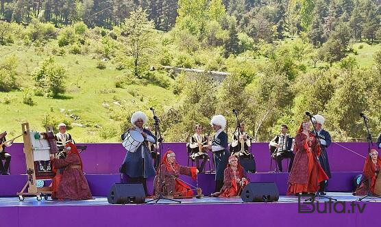  Şuşada “Xarıbülbül” festivalı keçirilir - Foto  