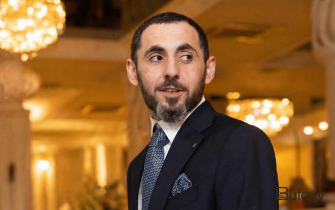 Vado Korovinin kürəkəni də işdən çıxarıldı